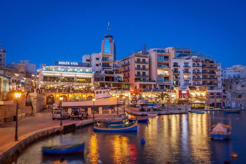 2 Bed Apt In Heart Of St Julians - 5Min From Seafront Saint Julian's Luaran gambar